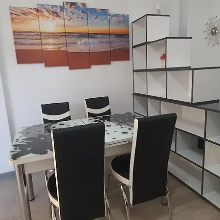 Apartman Bell Marina & Spa Cu Piscina Interioara Incalzita Sauna Jacuzzi Gym *