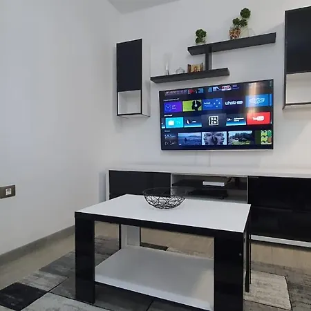 Bell Marina & Spa Cu Piscina Interioara Incalzita Sauna Jacuzzi Gym Apartman *