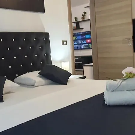 Bell Marina & Spa Cu Piscina Interioara Incalzita Sauna Jacuzzi Gym Apartman Năvodari