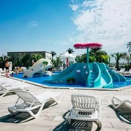 Bell Marina & Cu Piscina Interioara Incalzita Sauna Jacuzzi Gym