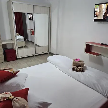 Bell Marina & Cu Piscina Interioara Incalzita Sauna Jacuzzi Gym Apartment