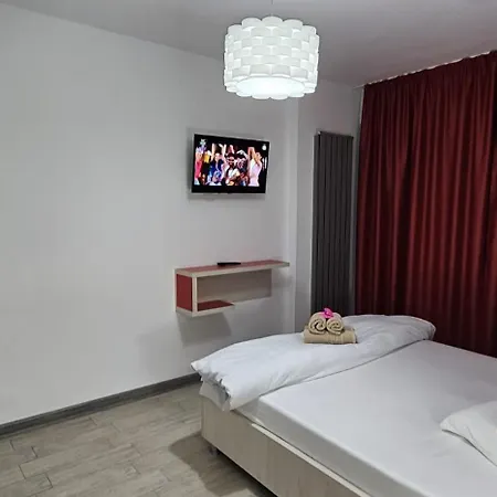 Bell Marina & Cu Piscina Interioara Incalzita Sauna Jacuzzi Gym Apartment